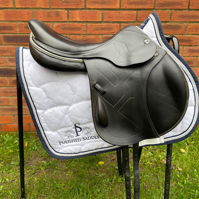 Prestige X-Breath Monoflap Jumping Saddle 2019