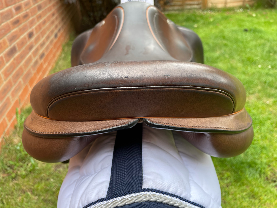 Equipe Expression Special Jumping Saddle 2019