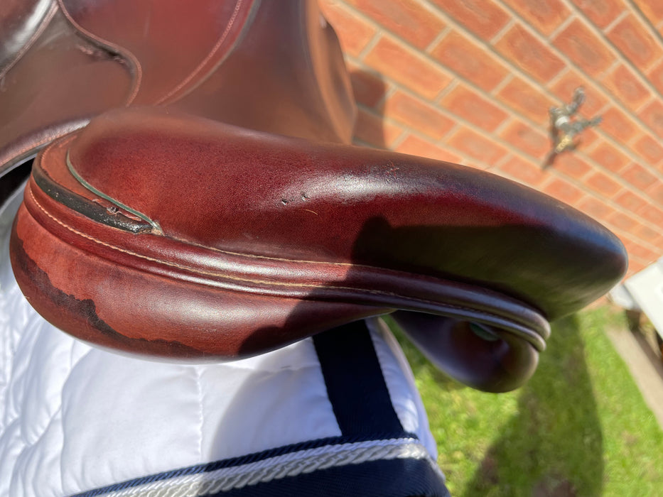 Equipe Synergy Special Jumping Saddle